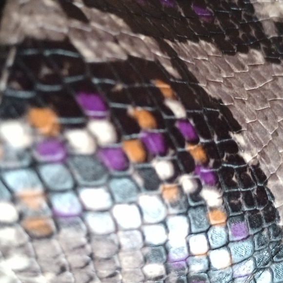 Vince Camuto Leather Slip-Ons - Picture 6 of 8